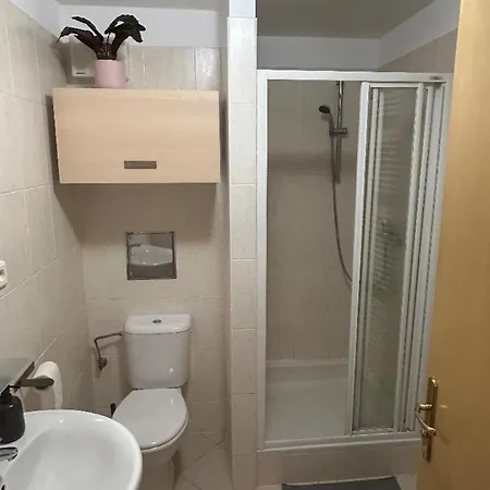 Eleven Brevnov Appartement