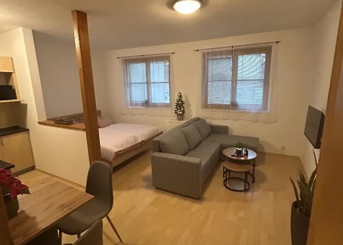 Eleven Brevnov * Praag